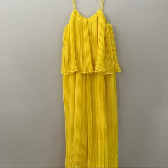 Zara Plisse Jumpsuit in Yellow - Picture 4 of 8
